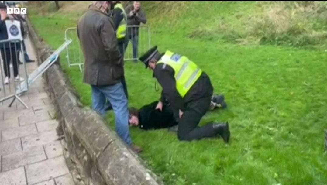 York: Student arrested over eggs thrown at King Charles