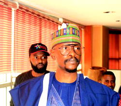 Raymond Edoh bags Nigerian Students, NYC, humanitarian icon award
