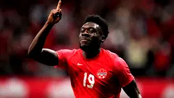 Bayern threaten to sue Canada Soccer over Davies injury