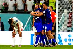 USA beat Iran, advance to knockout round