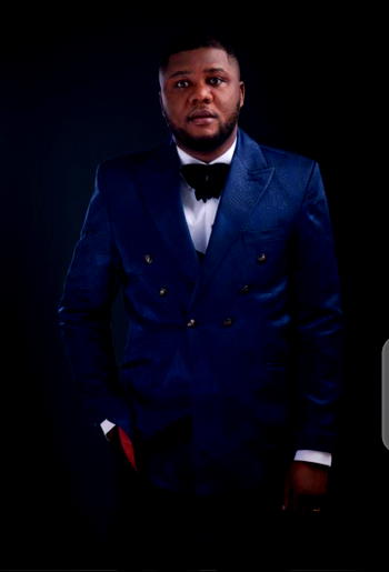 Garlands for Fadeyi Oluwatosin