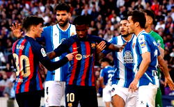 <strong>Barca drop points in heated Catalan derby</strong>