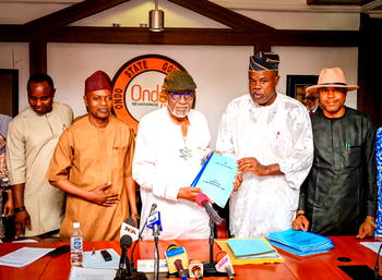 Akeredolu signs 2023 budget of N275.979B into law