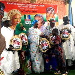 Yuletide: Tinubu fetes widows, orphans in Taraba 