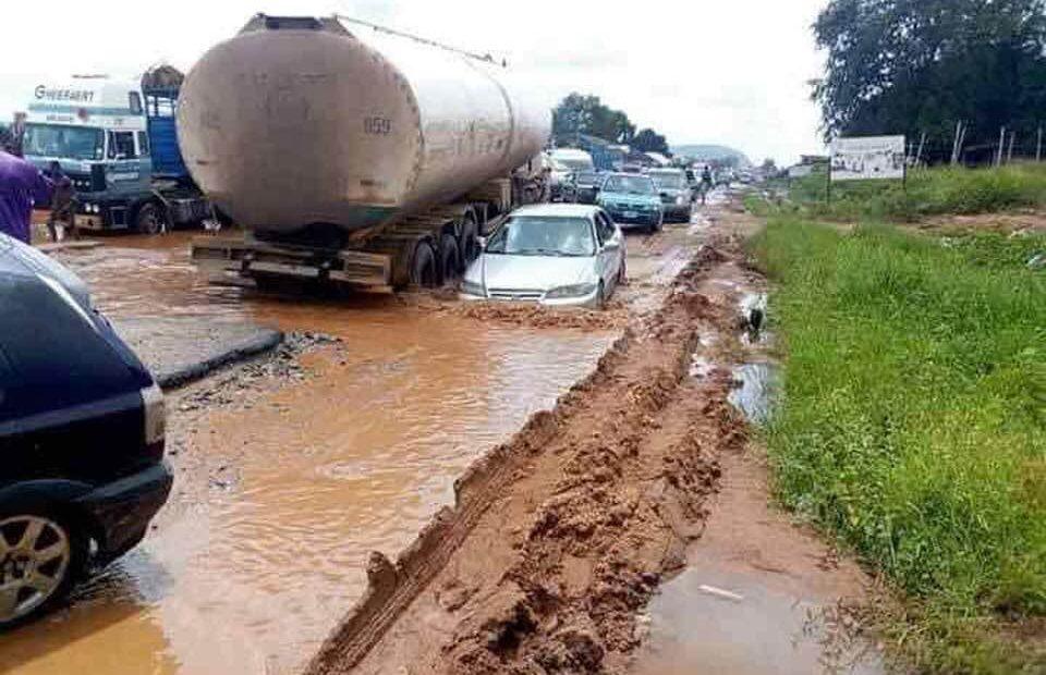 Satellite residents cry out over deplorable road