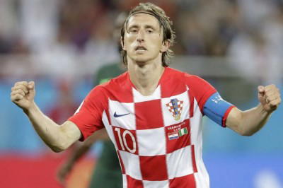 ‘We need him’ – Croatia coach asks Modric to postpone retirement