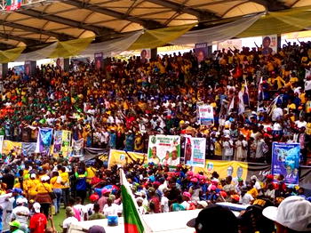 APC supporters storm Johnson Arena Onikan for Sanwo-Olu, Hamzat re-election