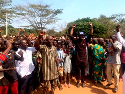 Rep member visits Edo IDP, pledges electricity to facility 