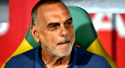 <strong>Former Chelsea boss Grant named as Zambia’s new coach</strong>