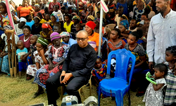Obi celebrates Christmas with Benue IDPs, donates N3m for their upkeep