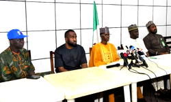 50 statesmen, women to get Kwara merit awards