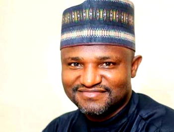 Mailantarki felicitates with Christians at Christmas, gives food items