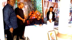 Obi signs condolence register for Obiozor, says he is great, respected leader