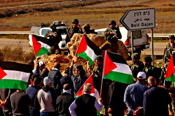 Israeli police shoot dead Palestinian in West Bank