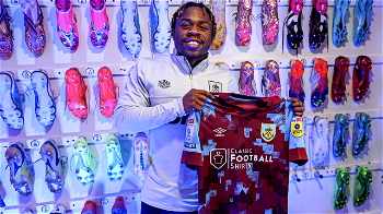 ‘I’m glad to be here’, Obafemi completes move to Burnley