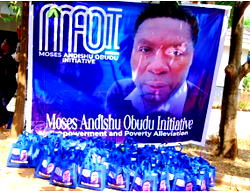 UK based philanthropist gifts N5m worth of food items to Nigerians 