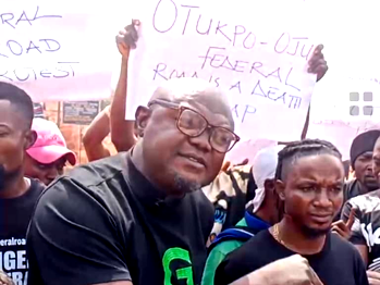 Protest in Benue over deplorable state of Oju-Otukpo Federal Highway