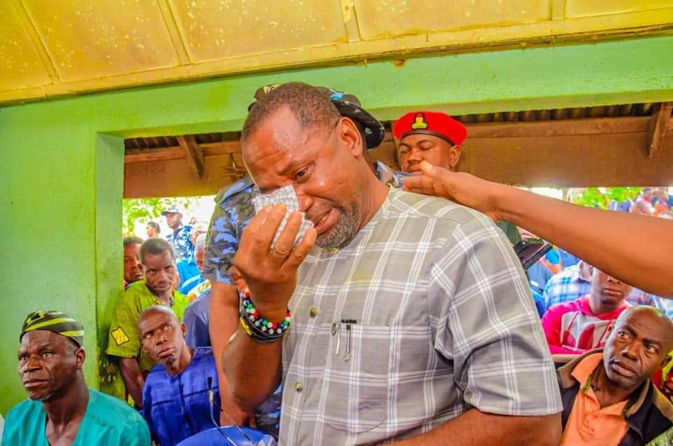 IDPs camp attack: Benue SEMA boss visits community, weeps uncontrollably