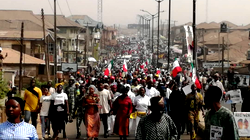 2023: Akinjide, Oyelese, other PDP stalwarts walk for Atiku in Ibadan