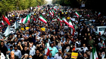 <strong>Iran executes two more men in connection with protests</strong>