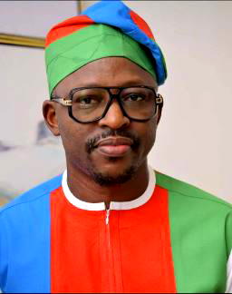 Osanebi celebrates natal anniversary with orphans