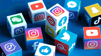 Youths, politics in social media age