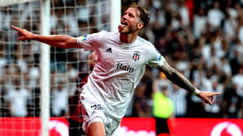 Man United reach agreement with Besiktas for Wout Weghorst