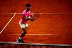 Alcaraz into Argentina Open semi-finals