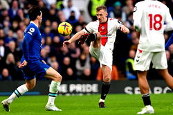 Chelsea continue poor run as Everton move out of relegation zone