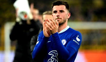 Mount’s contract extension is complicated — Chelsea coach, Potter