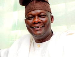 Investigate killing of man wearing cloth with my picture, Folarin urges Police