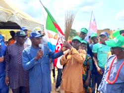 Atiku, Peter Obi suffer setback in Kwara as hundreds join Tinubu’s party
