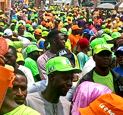Lagos residents drum support for Tinubu, Sanwo-Olu, others