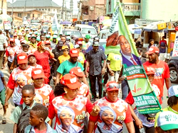 Valentine: Reps candidate, Ogbara Kafilat mobilizes support for APC
