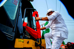 Uzodimma launches 3 road projects, restates commitment toward infrastructural development 