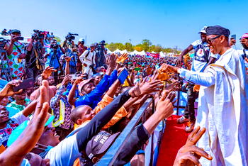 Do not despair, vote PDP for better&nbsp;future, Okowa