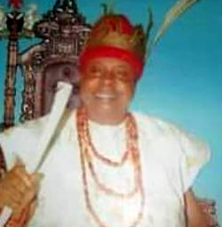 2023: Enugu monarch seeks peace, warns contestants to shun violence