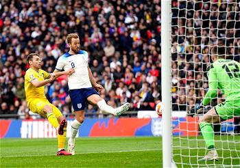 Kane, Saka on target as England outclass Ukraine