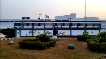 Edo Assembly suspends LG chairmen, vice chairmen; PDP rejects action