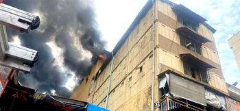Video: One killed, seven injured as fire engulfs plazas in Lagos market