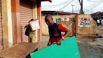 INEC officials arrive with voting materials in Ibadan North