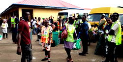 <strong>Lagos: Voters run for safety as thugs scatter ballot papers</strong>