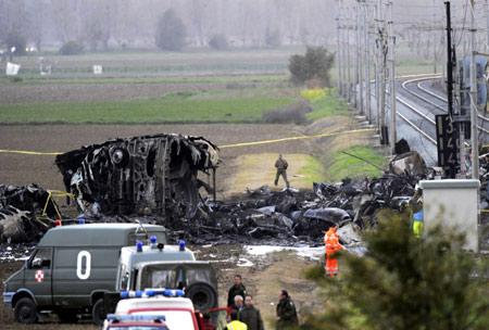 Pilots killed as two Italian military planes collide