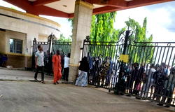 LASU reopens gate shut by protesting students over soldiers maltreatment