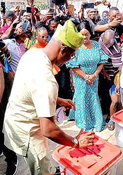 2023 Gov Election: Makinde casts vote, expresses hope in Oyo