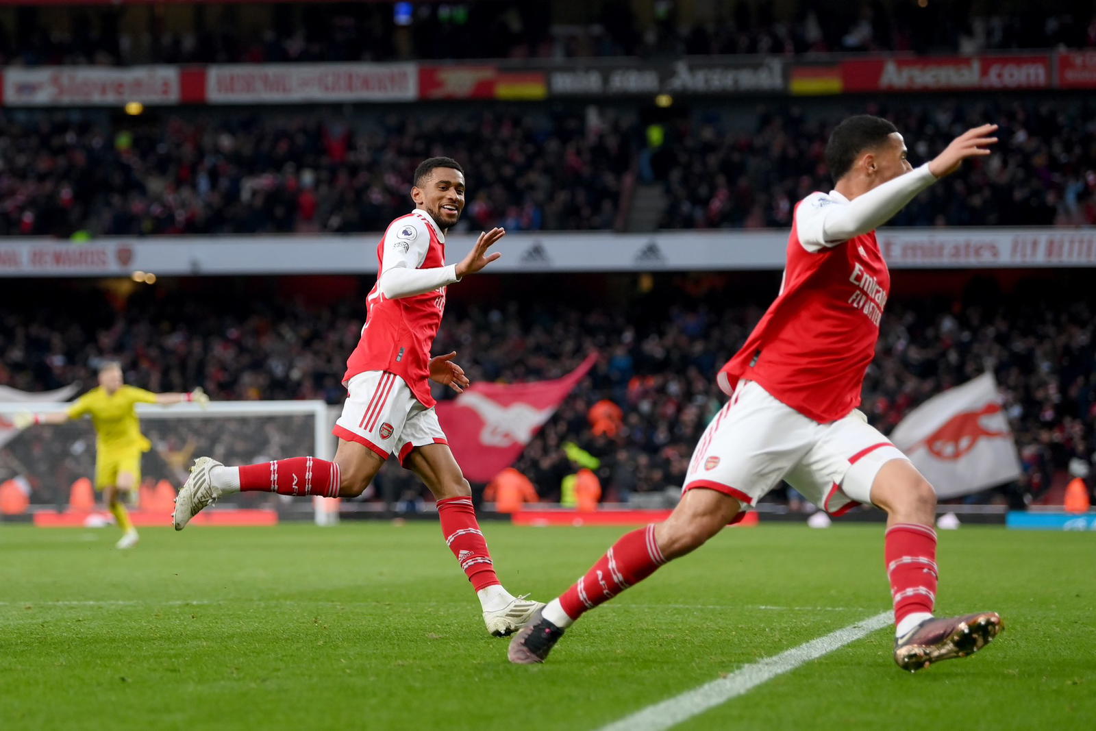 Arsenal Pull Off Stunning Comeback To Beat Bournemouth 3-2 - Vanguard News