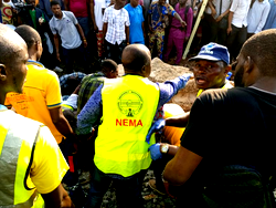 Photos: Officials intensify rescue efforts at Lagos train accident site