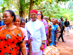 Governor Uzodimma votes, commends conducive atmosphere for election