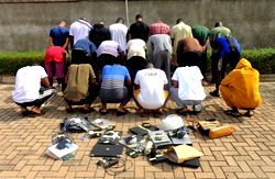 EFCC arrests 23 suspected internet fraudsters in Enugu