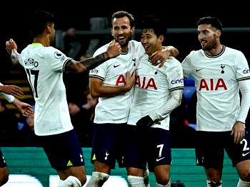 Harry Kane hits brace as Tottenham end luckless run
